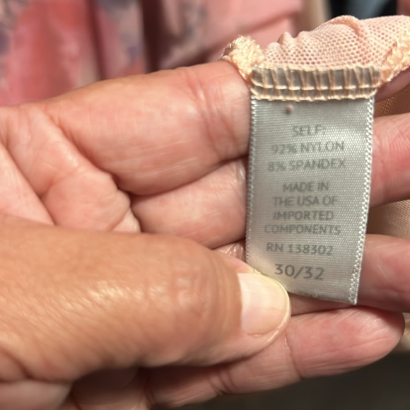 Top - Picture 4 of 4